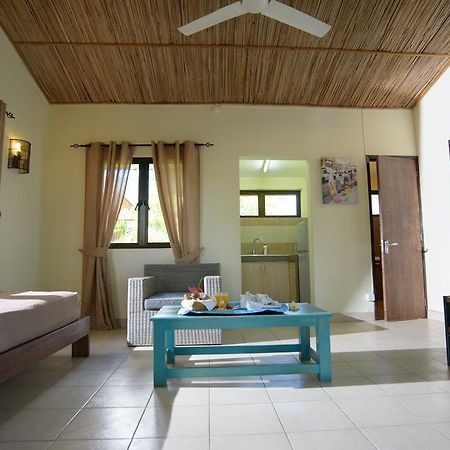Anelia Villas & Spa Flic en Flac Exterior photo